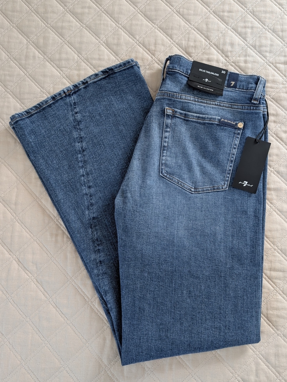 7 For All Mankind Twisted Seam Dojo Jeans Italian Fabric Yuma Blue 10/30 NWT - Picture 6 of 15